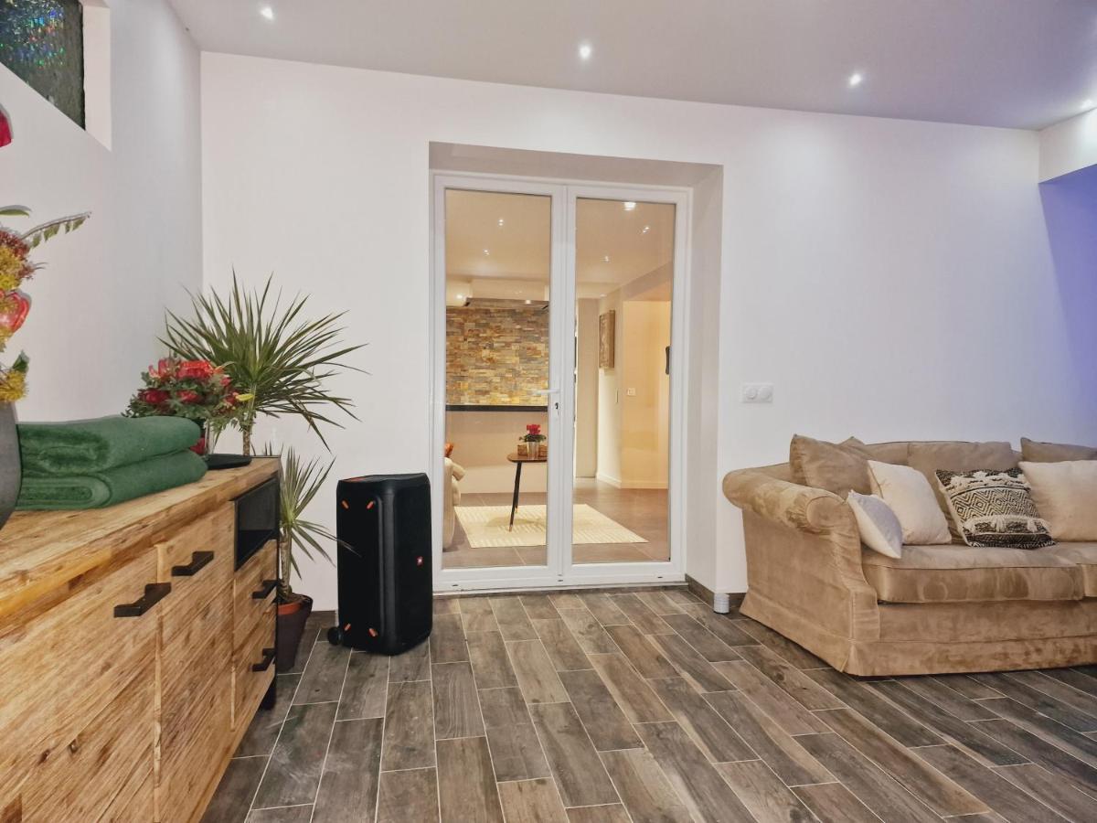 Atoumo Appartement Love Jacuzzi & Jardin Disneyland Paris Quincy-Voisins Eksteriør billede