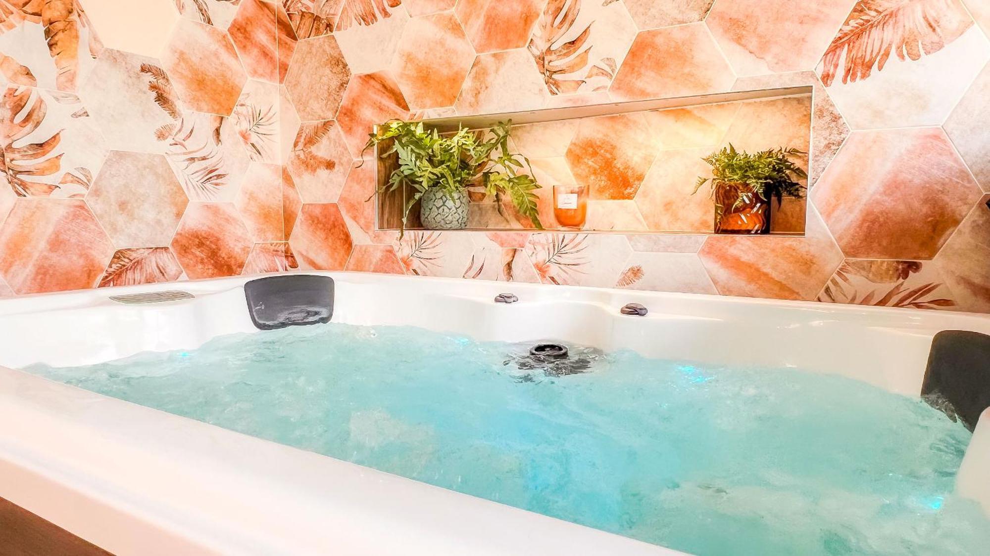 Atoumo Appartement Love Jacuzzi & Jardin Disneyland Paris Quincy-Voisins Eksteriør billede