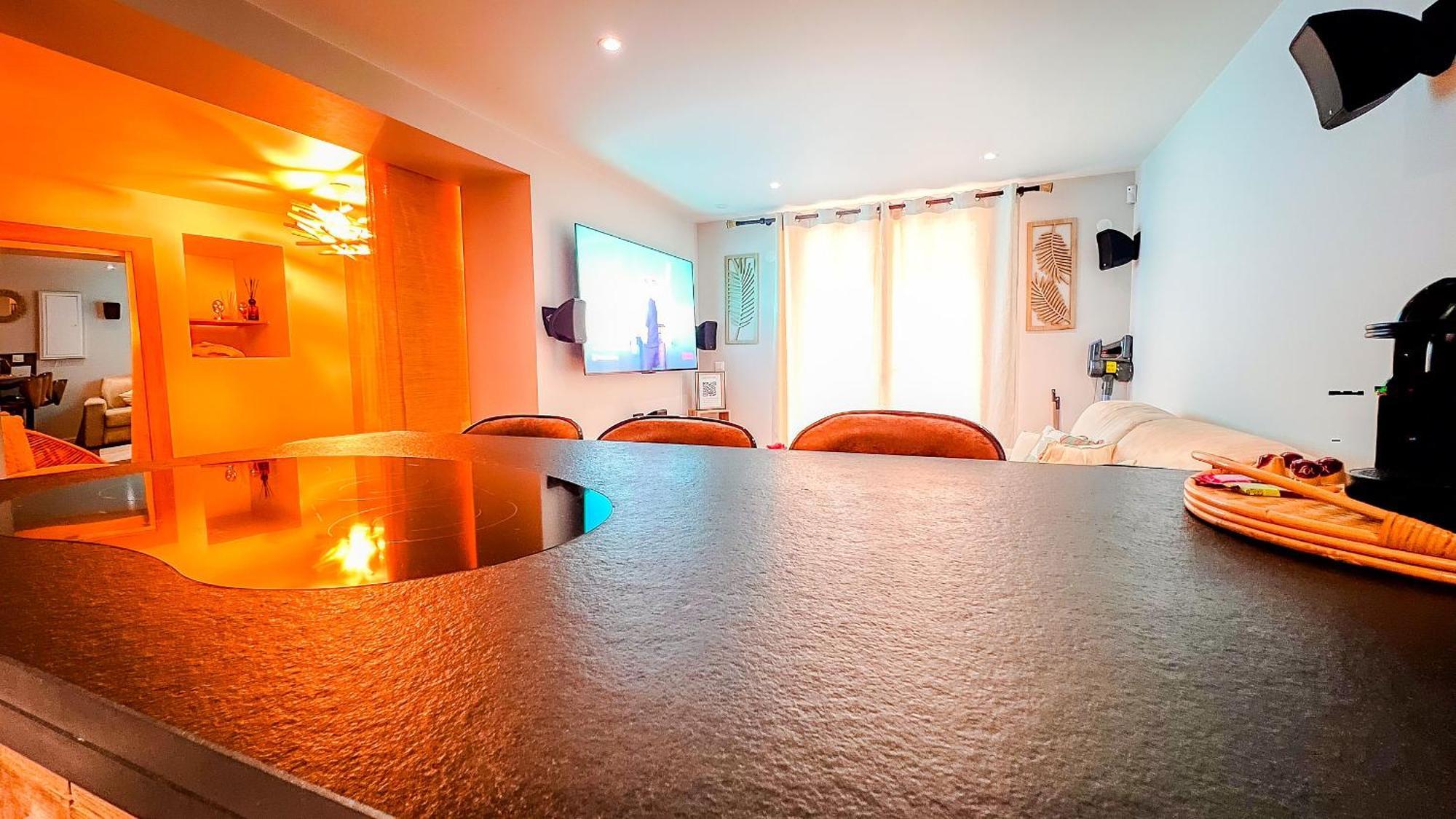 Atoumo Appartement Love Jacuzzi & Jardin Disneyland Paris Quincy-Voisins Eksteriør billede